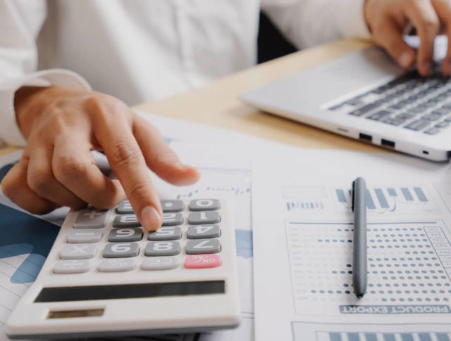  Financial Planning   